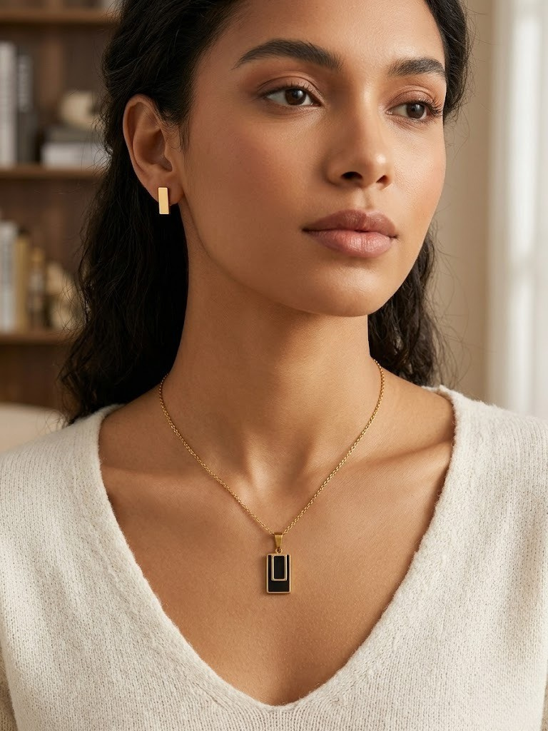 Black Geometric Locket Chain & Ear Tops — Noir Géo Edition
